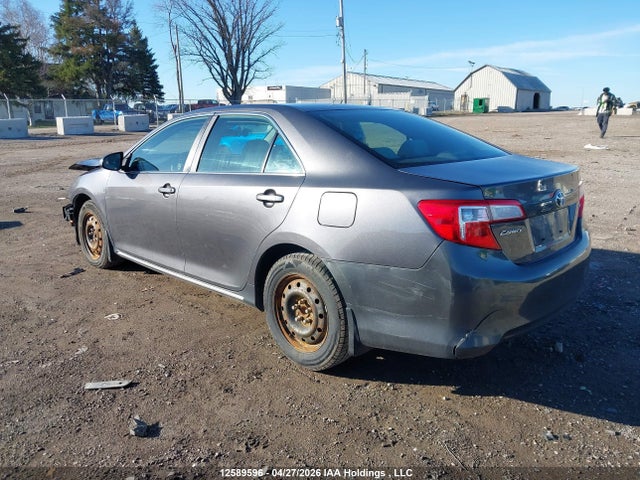 2014 Toyota Camry L/se/le/xle მანქანა იყიდება აუქციონზე, vin: 4T1BF1FK9EU772711, აუქციონის ნომერი: 12589596
