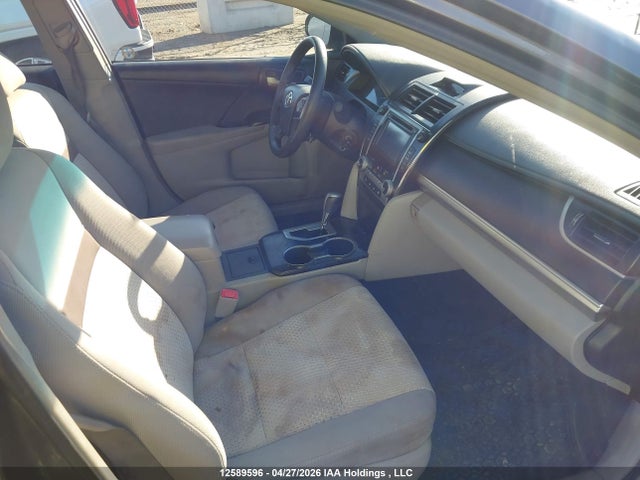 2014 Toyota Camry L/se/le/xle მანქანა იყიდება აუქციონზე, vin: 4T1BF1FK9EU772711, აუქციონის ნომერი: 12589596