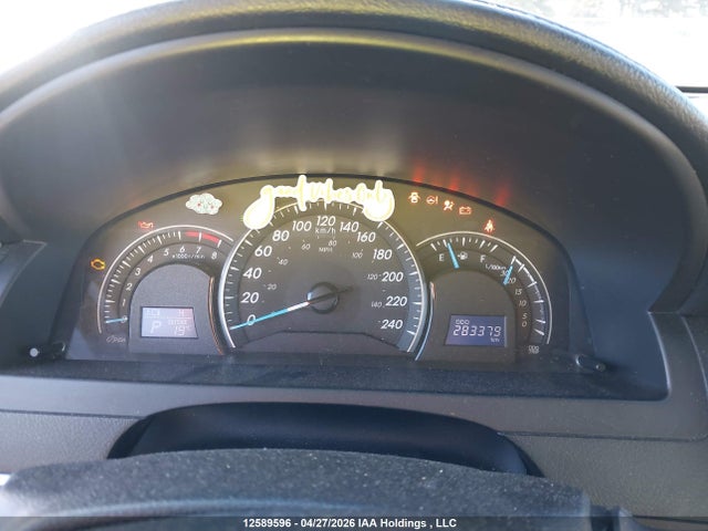 2014 Toyota Camry L/se/le/xle მანქანა იყიდება აუქციონზე, vin: 4T1BF1FK9EU772711, აუქციონის ნომერი: 12589596