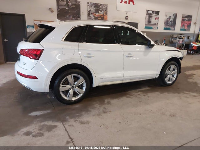 WA1CNAFY8J2031403 Audi Q5 Prestige