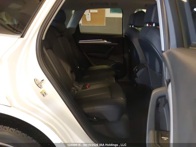 WA1CNAFY8J2031403 Audi Q5 Prestige
