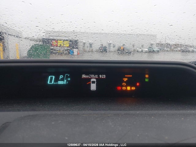 JTDKDTB32E1084216 Toyota PRIUS C
