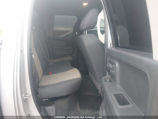 12589659 :رقم المزاد ، 1D7RV1GT4BS675250 vin ، 2011 Dodge Ram 1500 مزاد بيع
