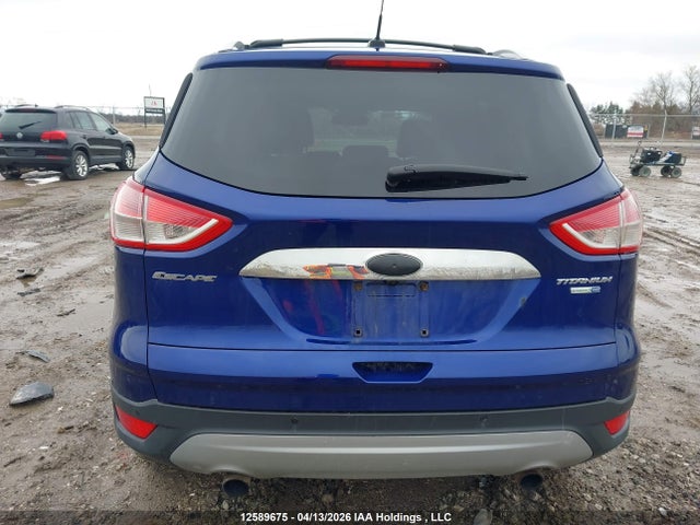 12589675 :رقم المزاد ، 1FMCU9J90FUC16236 vin ، 2015 Ford Escape Titanium مزاد بيع