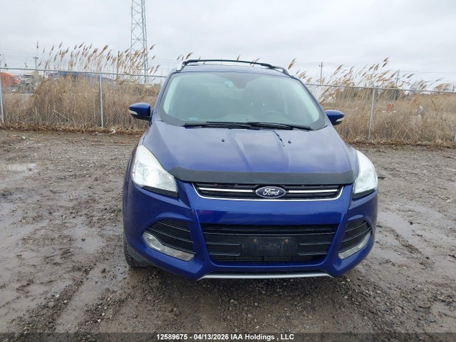 12589675 :رقم المزاد ، 1FMCU9J90FUC16236 vin ، 2015 Ford Escape Titanium مزاد بيع