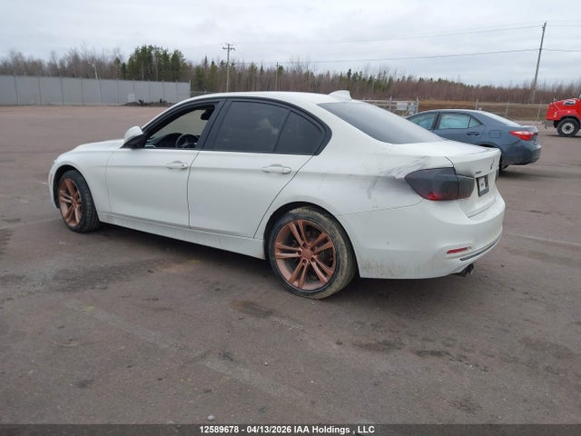 BMW 330 XI 2018 WBA8D9C5XJA614663 Image 3