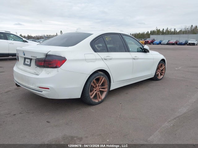 BMW 330 XI 2018 WBA8D9C5XJA614663 Image 4