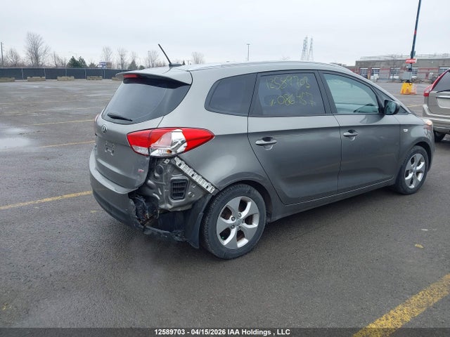 2015 Kia Rondo მანქანა იყიდება აუქციონზე, vin: KNAHT8A32F7086457, აუქციონის ნომერი: 12589703