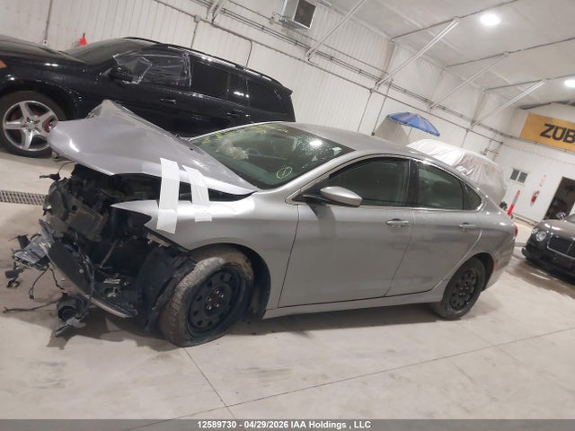 Chrysler 200 Limited 2015 1C3CCCAG6FN739701 Image 14