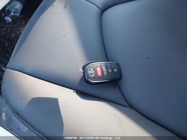 5TDKBRCH2TS704808 Toyota Highlander Hybrid Hybrid