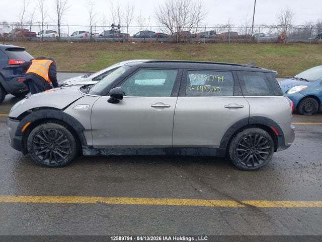 Mini Cooper S Clubman All4 2017 WMWLU5C52H2C45520 Image 14