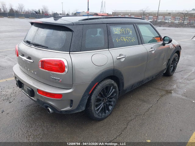 Mini Cooper S Clubman All4 2017 WMWLU5C52H2C45520 Image 4