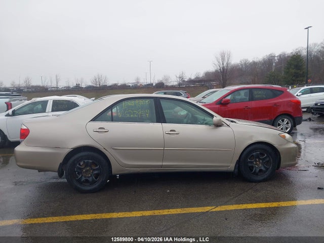 2005 Toyota Camry მანქანა იყიდება აუქციონზე, vin: 4T1BE32KX5U572957, აუქციონის ნომერი: 12589800
