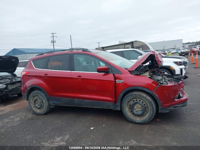 2013 Ford Escape მანქანა იყიდება აუქციონზე, vin: 1FMCU9GX4DUC00088, აუქციონის ნომერი: 12589804