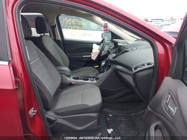 2013 Ford Escape მანქანა იყიდება აუქციონზე, vin: 1FMCU9GX4DUC00088, აუქციონის ნომერი: 12589804