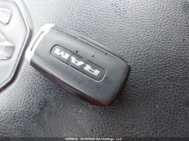 12589818 :رقم المزاد ، 3C6UR5FL1MG703380 vin ، 2021 Ram 2500 Laramie مزاد بيع