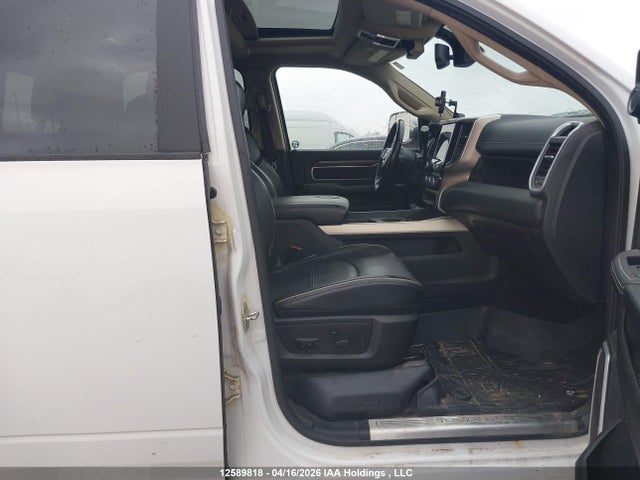 12589818 :رقم المزاد ، 3C6UR5FL1MG703380 vin ، 2021 Ram 2500 Laramie مزاد بيع