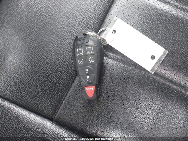 12581560 :رقم المزاد ، 2C4RC1CG4GR215118 vin ، 2016 Chrysler Town & Country Touring مزاد بيع
