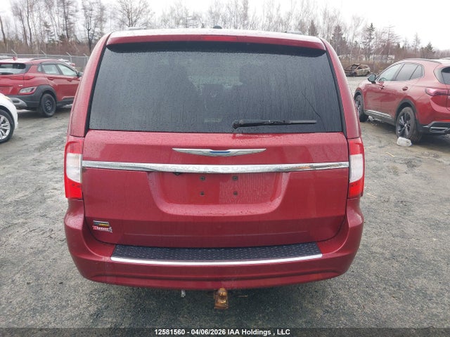 12581560 :رقم المزاد ، 2C4RC1CG4GR215118 vin ، 2016 Chrysler Town & Country Touring مزاد بيع