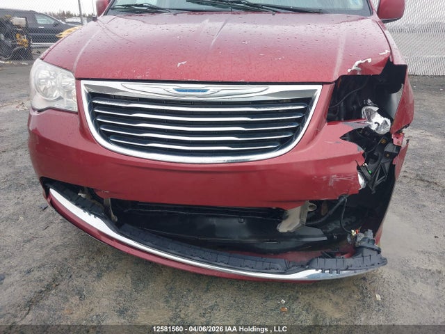 12581560 :رقم المزاد ، 2C4RC1CG4GR215118 vin ، 2016 Chrysler Town & Country Touring مزاد بيع