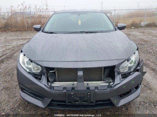 Aukcja sprzedaży 2018 Honda Civic Lx, vin: 2HGFC2F5XJH041279, numer aukcji: 12589832
