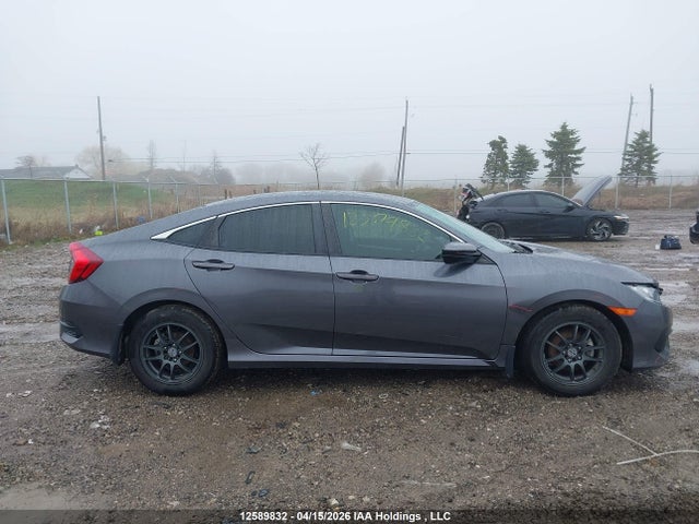 Aukcja sprzedaży 2018 Honda Civic Lx, vin: 2HGFC2F5XJH041279, numer aukcji: 12589832