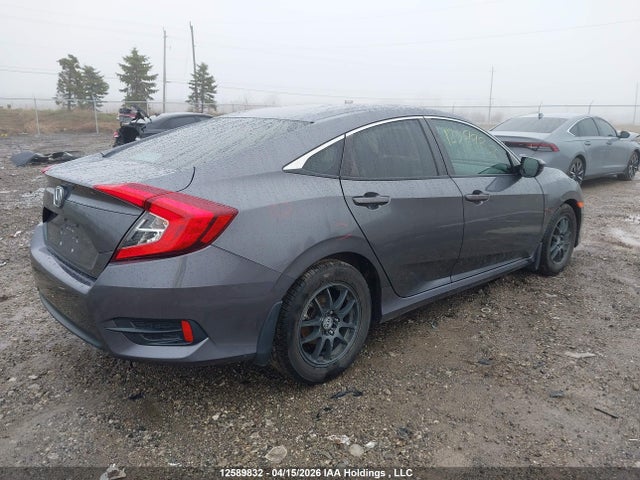 Aukcja sprzedaży 2018 Honda Civic Lx, vin: 2HGFC2F5XJH041279, numer aukcji: 12589832