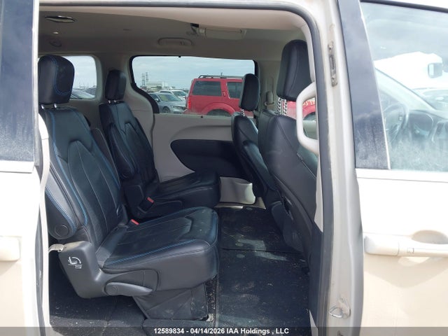 2C4RC3BG8MR526978 Chrysler Pacifica Touring-l Awd