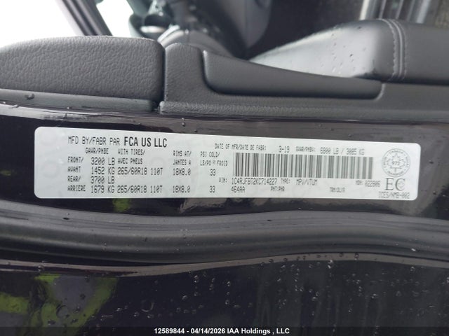 1C4RJFBT2KC714227 Jeep Grand Cherokee Limited