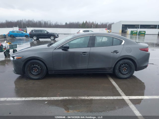 JM1BPBDY8M1349407 Mazda 3 Premium