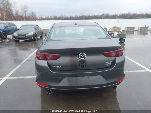 JM1BPBDY8M1349407 Mazda 3 Premium