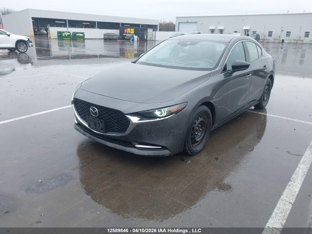 JM1BPBDY8M1349407 Mazda 3 Premium