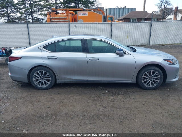 58ADZ1B17NU131000 Lexus Es 350 350