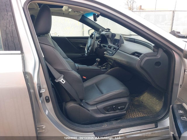 58ADZ1B17NU131000 Lexus Es 350 350