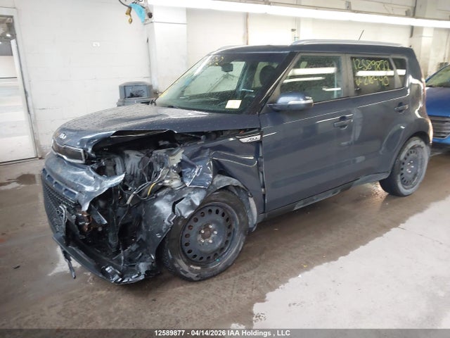 2015 Kia Soul + მანქანა იყიდება აუქციონზე, vin: KNDJP3A54F7218440, აუქციონის ნომერი: 12589877