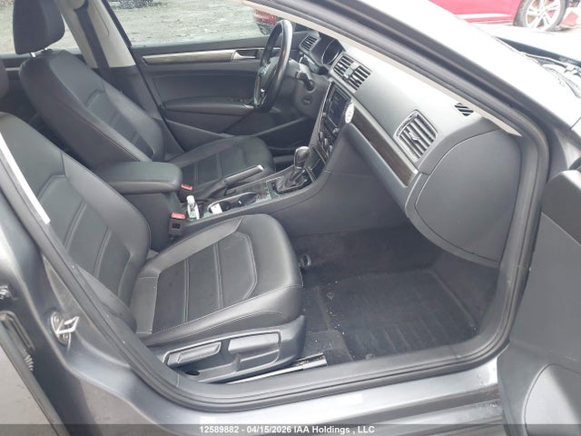 Продажа на аукционе авто 2018 Volkswagen Passat, vin: 1VWBA7A37JC048986, номер лота: 12589882
