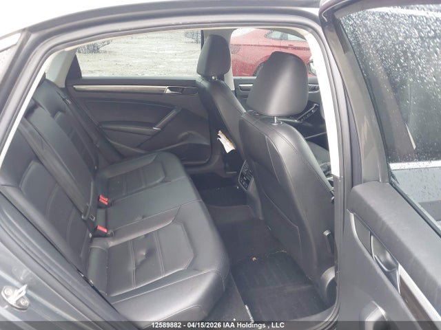 Продажа на аукционе авто 2018 Volkswagen Passat, vin: 1VWBA7A37JC048986, номер лота: 12589882