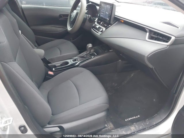 12589883 :رقم المزاد ، 5YFBPMBE9NP346159 vin ، 2022 Toyota Corolla مزاد بيع