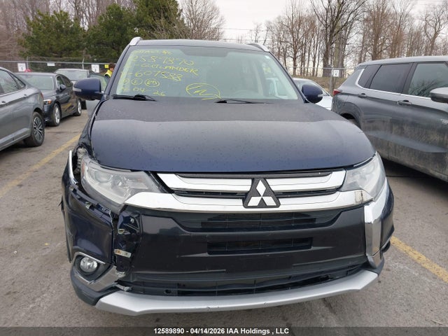 JA4AZ2A35GZ607588 Mitsubishi Outlander