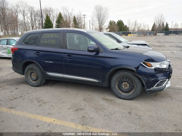 JA4AZ2A35GZ607588 Mitsubishi Outlander