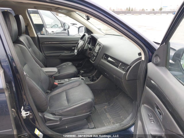 JA4AZ2A35GZ607588 Mitsubishi Outlander