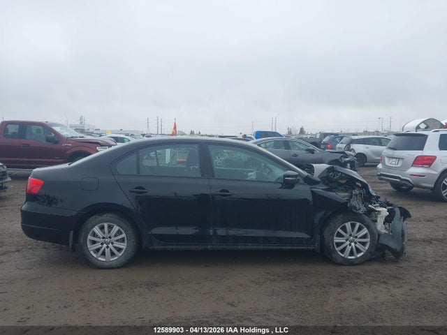 2012 Volkswagen Jetta 2.0l Comfortline მანქანა იყიდება აუქციონზე, vin: 3VWBK7AJ5CM347499, აუქციონის ნომერი: 12589903