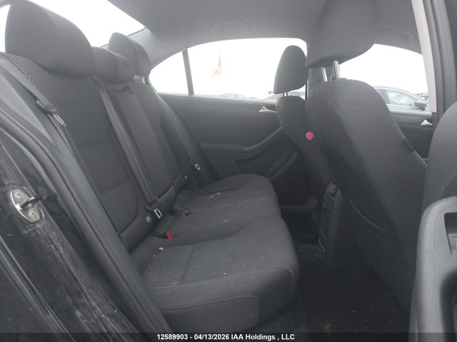 2012 Volkswagen Jetta 2.0l Comfortline მანქანა იყიდება აუქციონზე, vin: 3VWBK7AJ5CM347499, აუქციონის ნომერი: 12589903