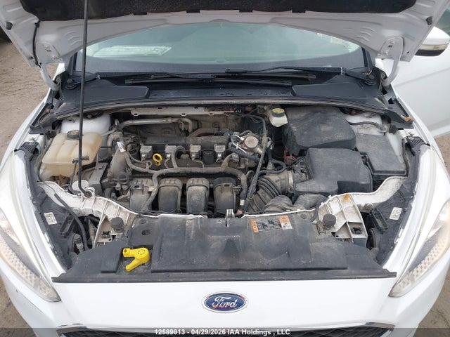 1FADP3K22HL310860 Ford FOCUS SE