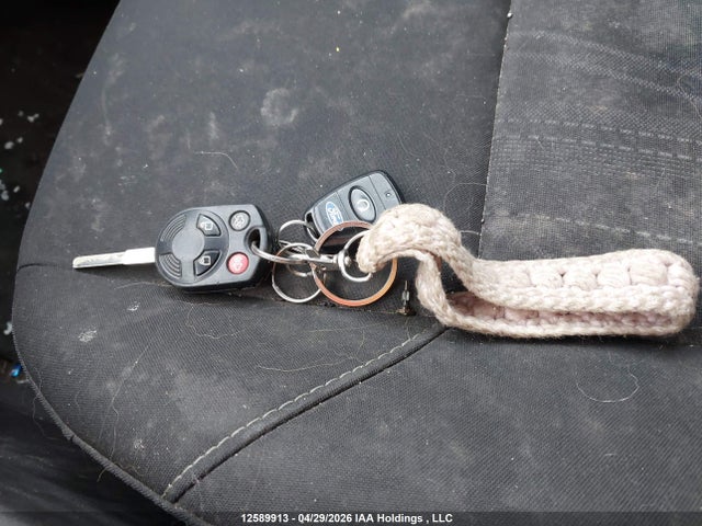 1FADP3K22HL310860 Ford FOCUS SE