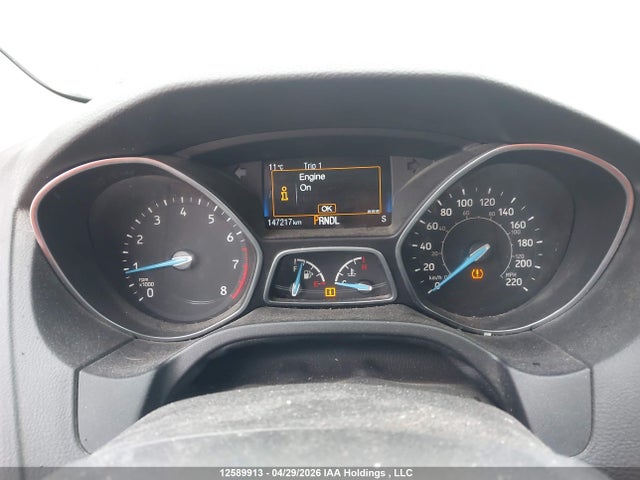 1FADP3K22HL310860 Ford FOCUS SE