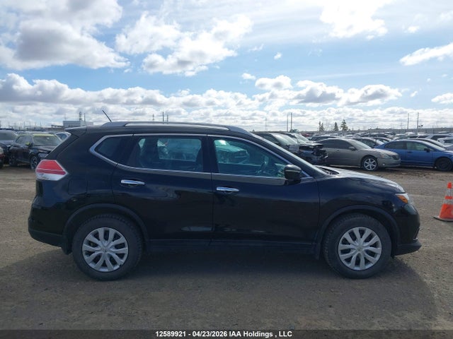 Продажа на аукционе авто 2015 Nissan Rogue S/sv, vin: 5N1AT2MTXFC917820, номер лота: 12589921