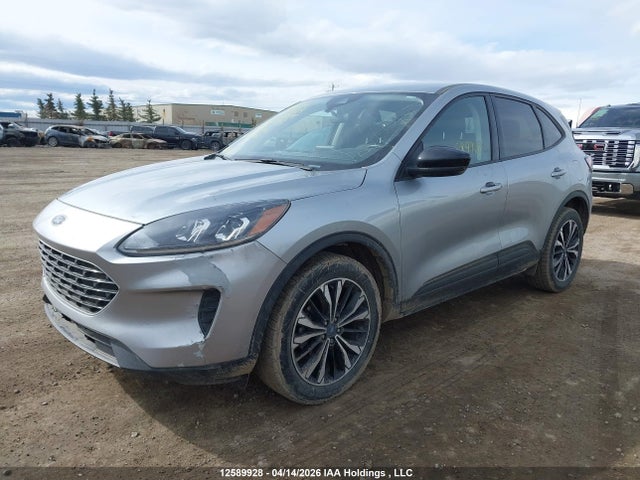 1FMCU9G6XNUB20898 Ford ESCAPE SE