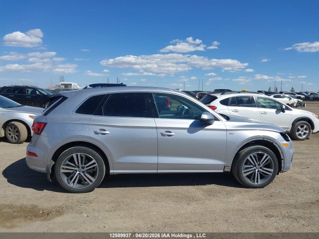WA1FNAFY9K2105698 Audi Q5 45 Technik