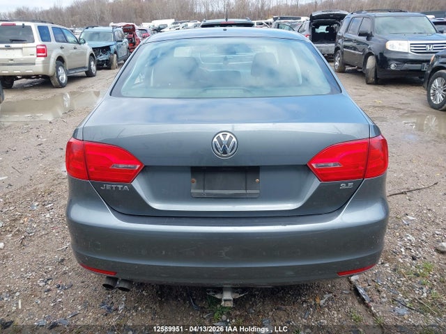 12589951 :رقم المزاد ، 3VWBX7AJ9DM399544 vin ، 2013 Volkswagen Jetta Se مزاد بيع